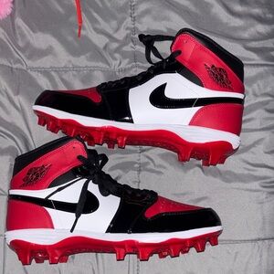 Nike Black White Red High-Top Cleat Sneakers